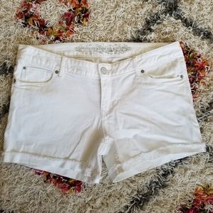 Express White Denim Mid-rise Shorts Sz 12